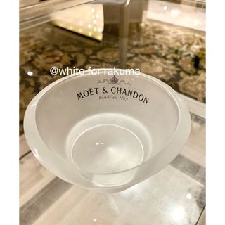 MOËT & CHANDON - Moët & Chandon ゴールドボトルポーチの通販 MOËT & CHANDON - Moët & Chandon ゴールドボトルポーチの通販