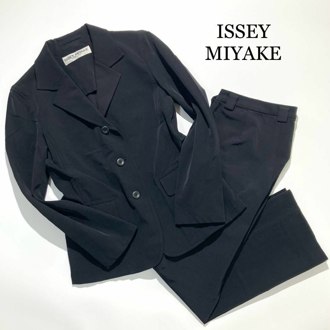 ISSEY MIYAKE - ISSEYMIYAKE WHITE LABEL パンツスーツ ISSEY MIYAKE - ISSEYMIYAKE WHITE LABEL パンツスーツ