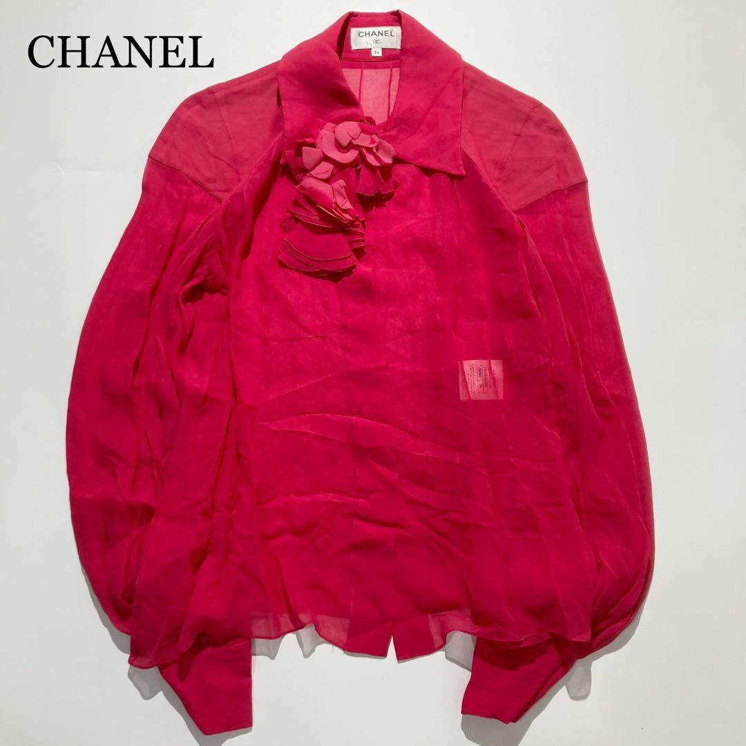 美品】CHANEL ブラウス カメリア ココマーク シルク100% 34 美品】CHANEL ブラウス カメリア ココマーク シルク100% 34