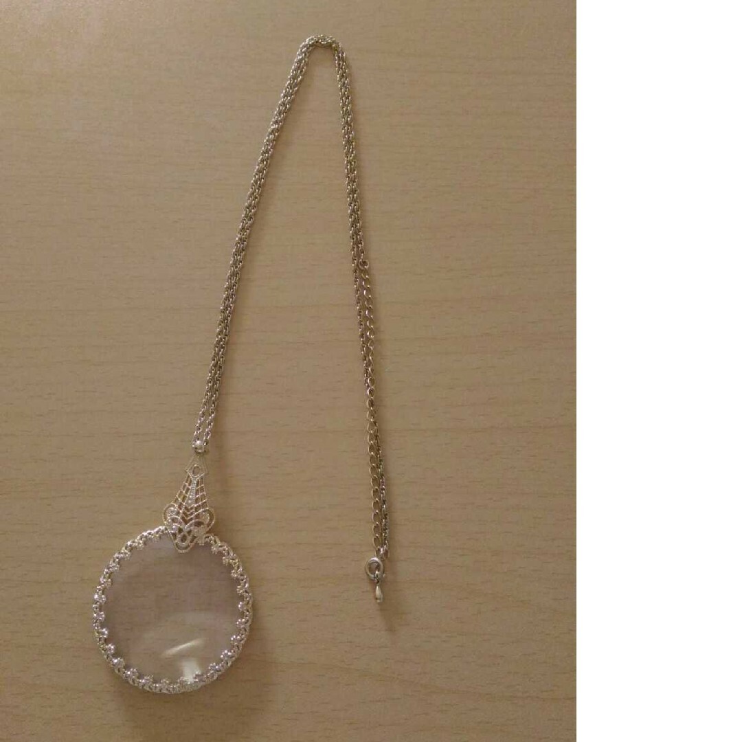 ルーペ・ネックレスペンダント金色　女性婦人レディースアクセサリー　状態良し レディースのアクセサリー(ネックレス)の商品写真