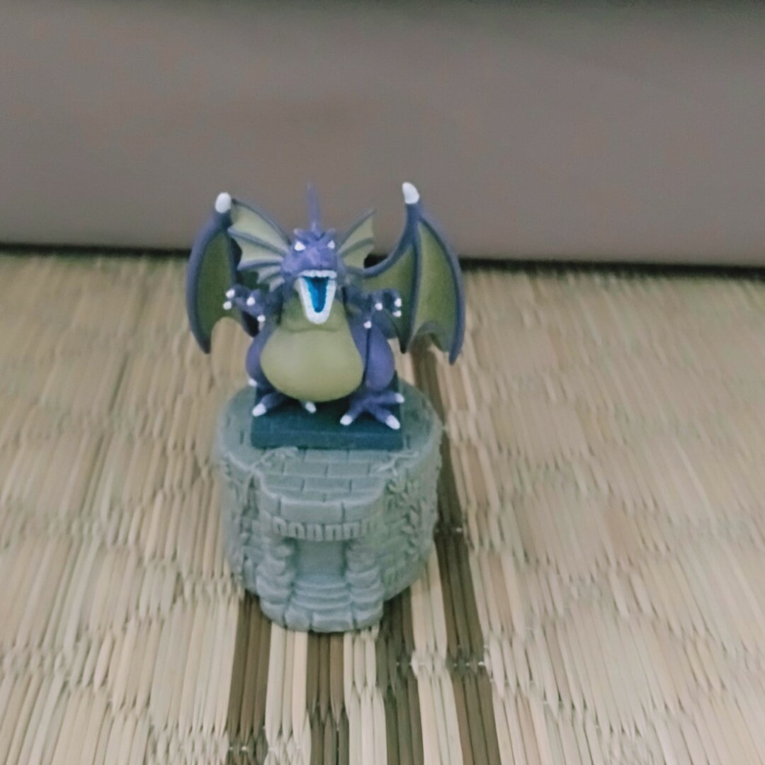 ドラゴンクエスト ボトルキャップ 3体の通販 by こうちゃん's ドラゴンクエスト ボトルキャップ 3体の通販 by こうちゃん's