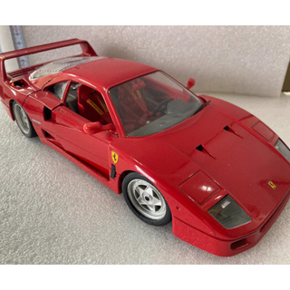 burago　ブラーゴ　フェラーリ　ミニカー　1/18