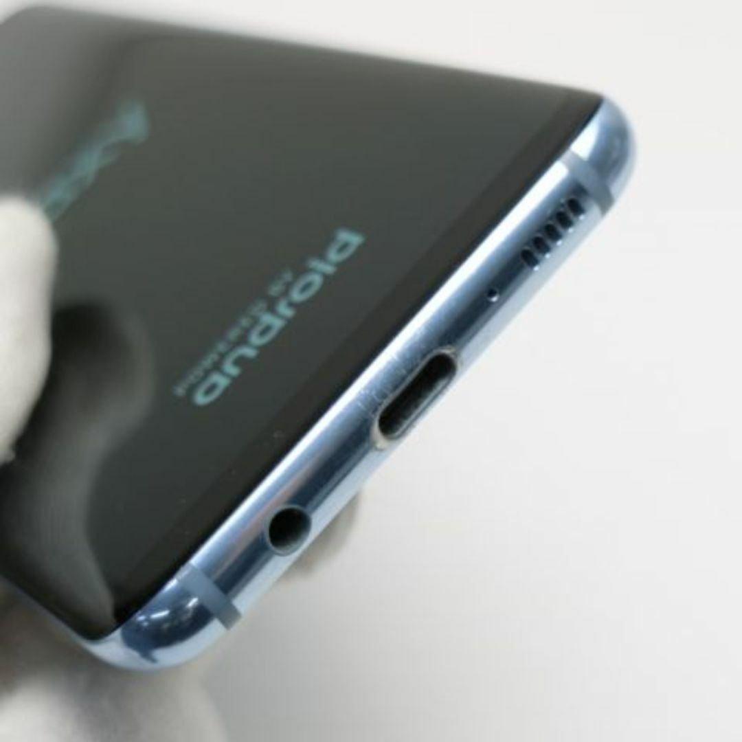 超美品 au SCV36 Galaxy S8 ブルー 白ロム M777 SIMロック解除済み 超美品 au SCV36 Galaxy S8 ブルー 白ロム M777 SIMロック解除済み