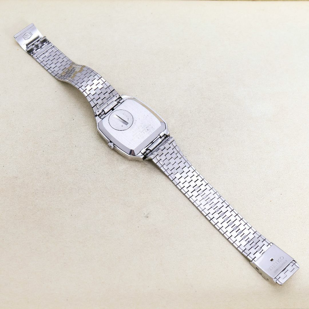 SEIKO - ジャンク品 SEIKO KING QUARTZ 腕時計 デイト 水晶 SEIKO - ジャンク品 SEIKO KING QUARTZ 腕時計 デイト 水晶