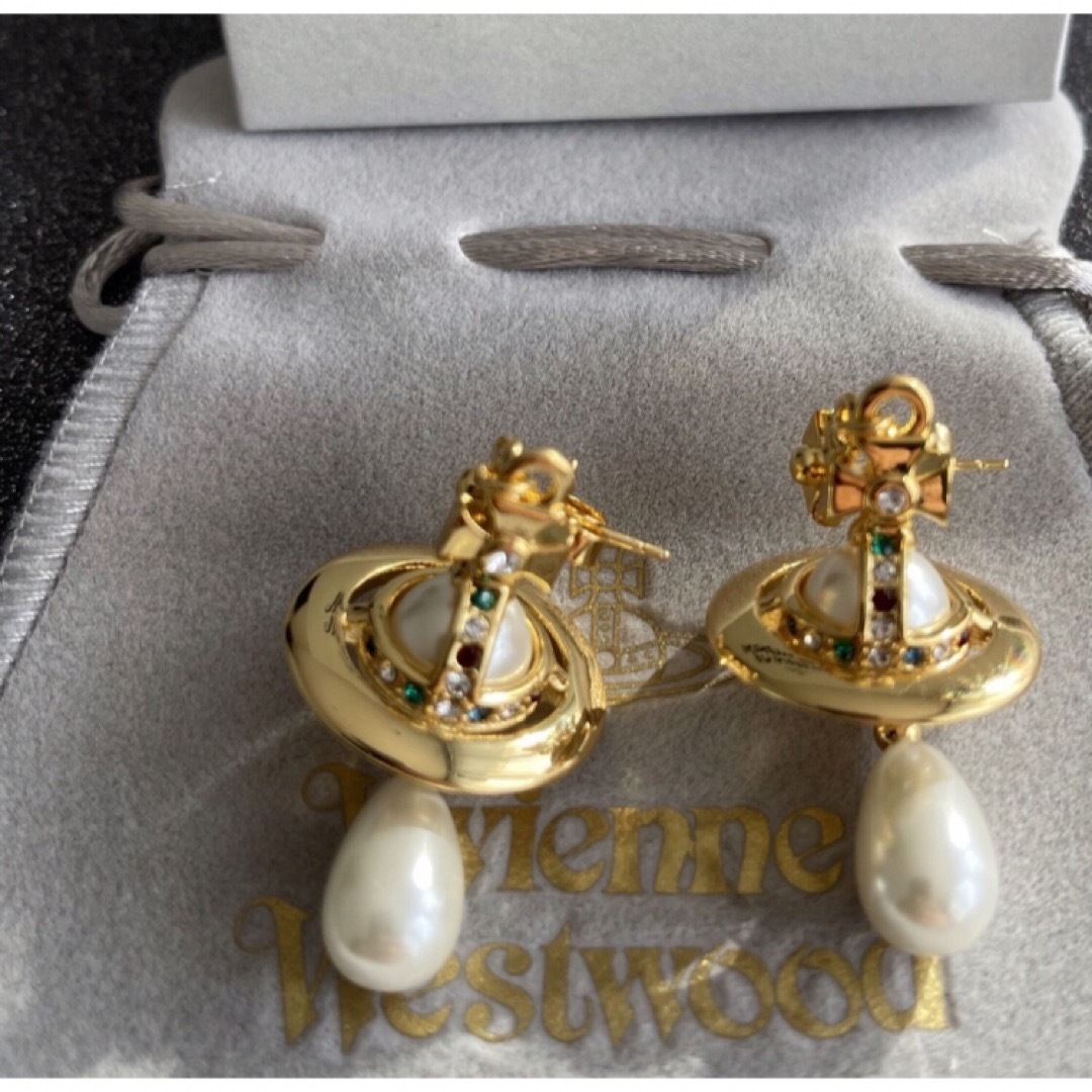 Vivienne Westwood - ヴィヴィアンウエストウッド パールピアス Vivienne Westwood - ヴィヴィアンウエストウッド パールピアス