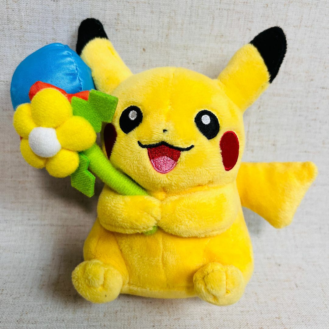 ぬいぐるみ メガトウキョーR ピカチュウ : ポケモンセンター