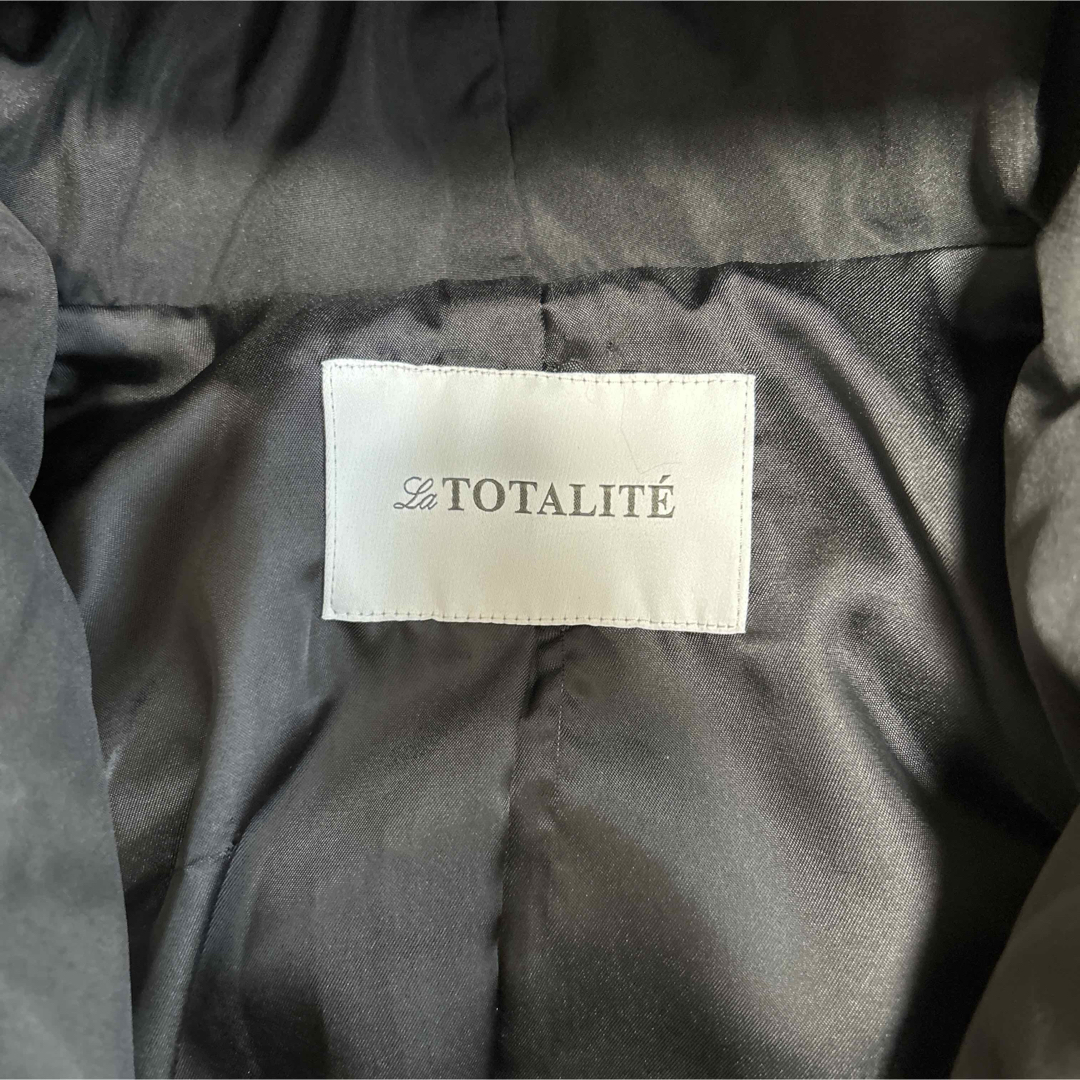 La TOTALITE - 23年製 La Totaliteラトータリテ フードミドル La TOTALITE - 23年製 La Totaliteラトータリテ フードミドル