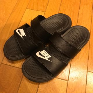 ナイキ(NIKE)の値下げ！！NIKE  ベナッシ DUO 26.5cm  USED  BLACK(サンダル)