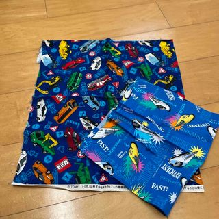 タカラトミー(Takara Tomy)の布　はぎれ　トミカ　新幹線(生地/糸)