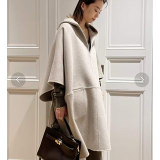 CACHEC カシェック Aラインケープコートの通販 by yook's shop|ラクマ CACHEC カシェック Aラインケープコートの通販 by yook's shop|ラクマ