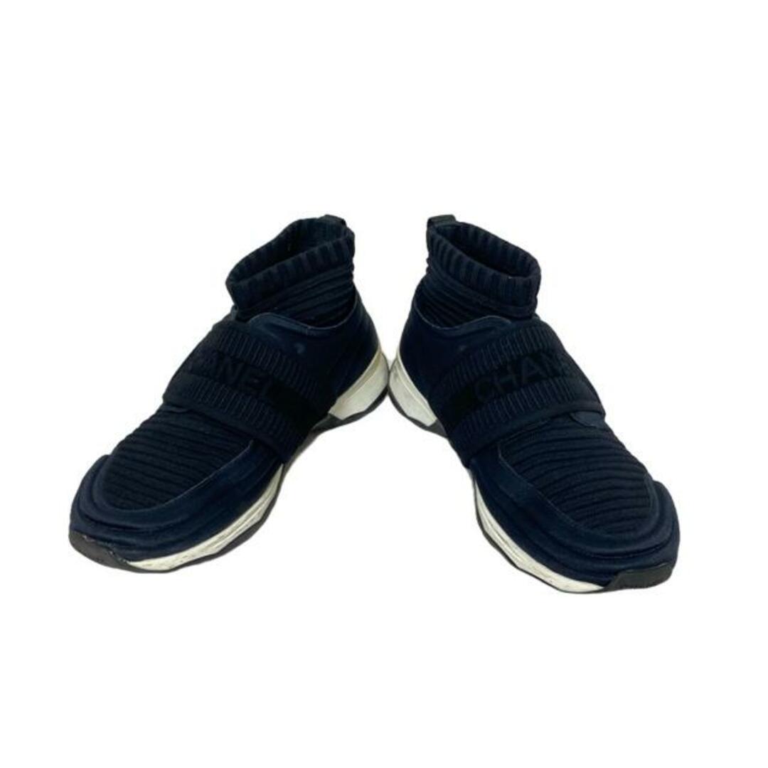 CHANEL(シャネル) スニーカー 35 レディース - 黒 CHANEL(シャネル) スニーカー 35 レディース - 黒