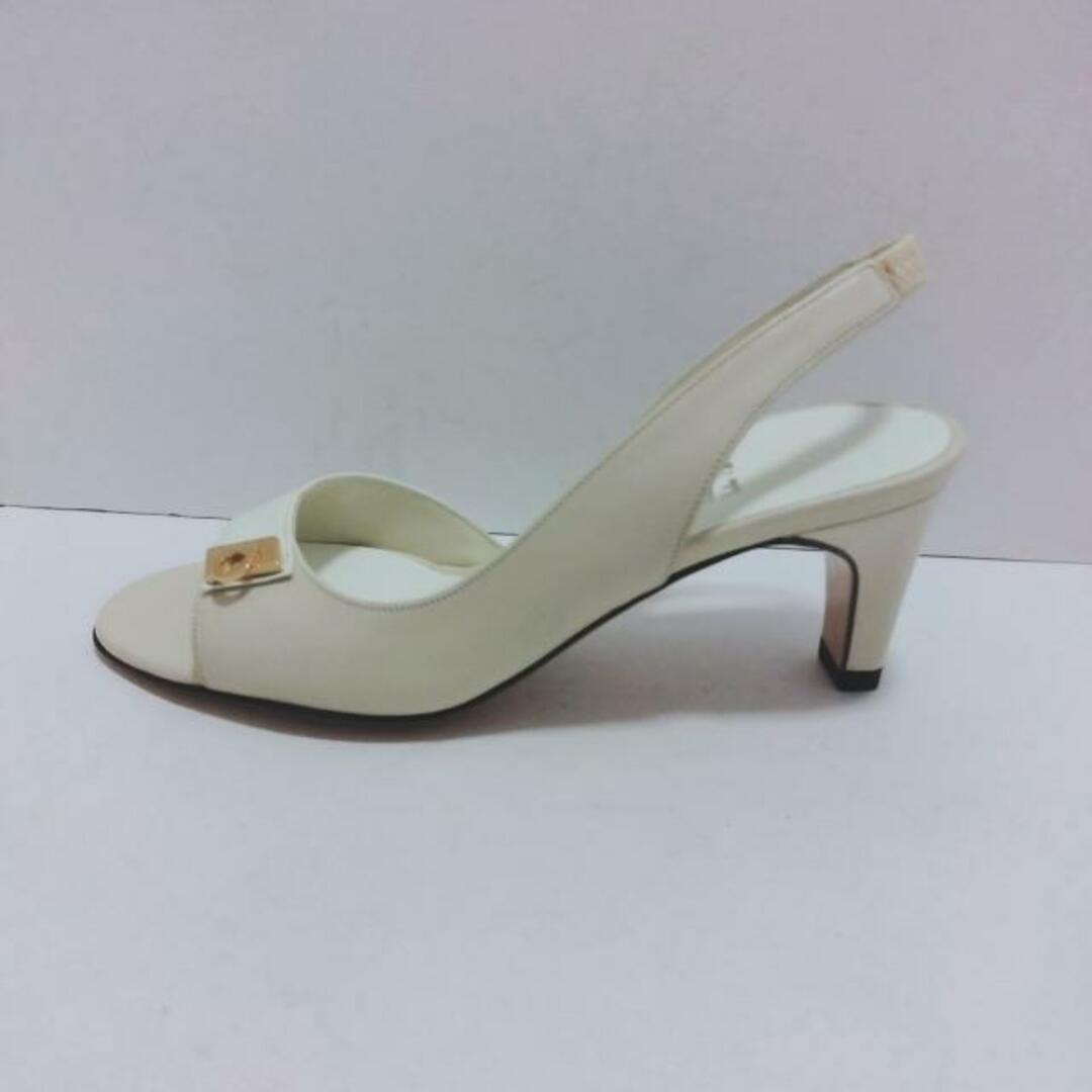 SalvatoreFerragamo(サルバトーレフェラガモ) サンダル 3 1/2D SalvatoreFerragamo(サルバトーレフェラガモ) サンダル 3 1/2D