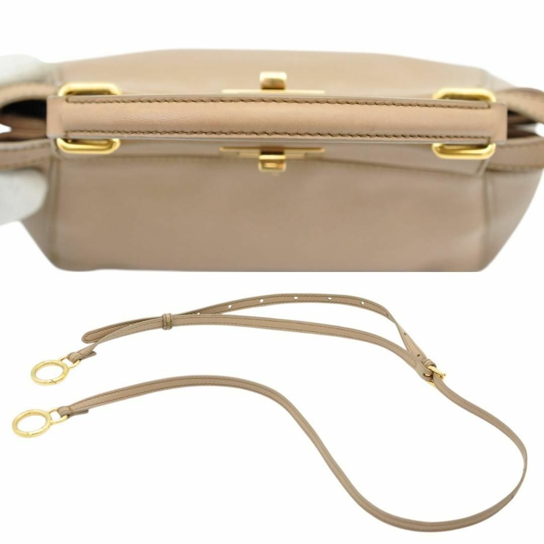 Fendi ミニ ピーカブー ベージュ レザー 2way ショルダーバッグ Fendi ミニ ピーカブー ベージュ レザー 2way ショルダーバッグ