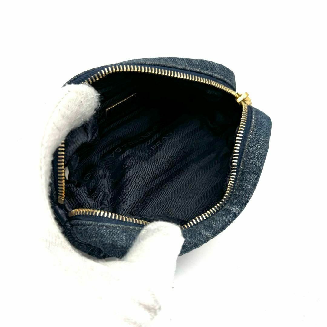 極美品・使用感少ない✨】プラダ 三角ロゴ デニム ポーチ コスメ 極美品・使用感少ない✨】プラダ 三角ロゴ デニム ポーチ コスメ