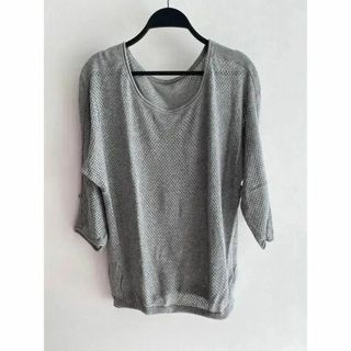 エイチアンドエム(H&M)のH&M ロールアップ穴あきセーター Lサイズ ライトグレー(ニット/セーター)