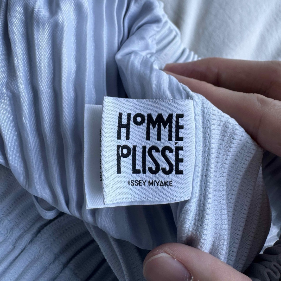 ISSEY MIYAKE - 美品 HOMME PLISSE ロナンブルレック コラボ ISSEY MIYAKE - 美品 HOMME PLISSE ロナンブルレック コラボ
