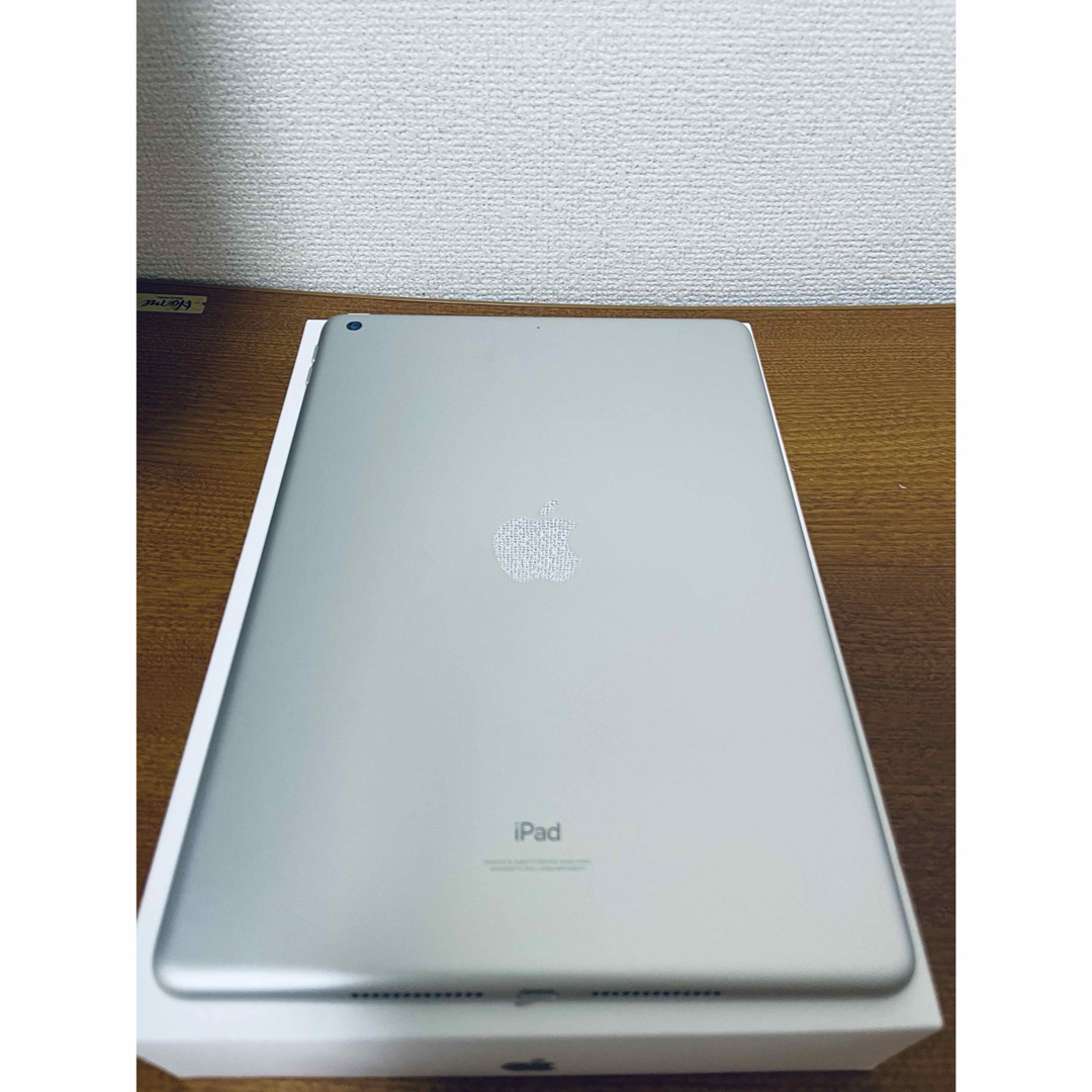 iPad - 『極美品』iPad 第9世代 WiFi 64GB シルバーの通販 by iPad - 『極美品』iPad 第9世代 WiFi 64GB シルバーの通販 by