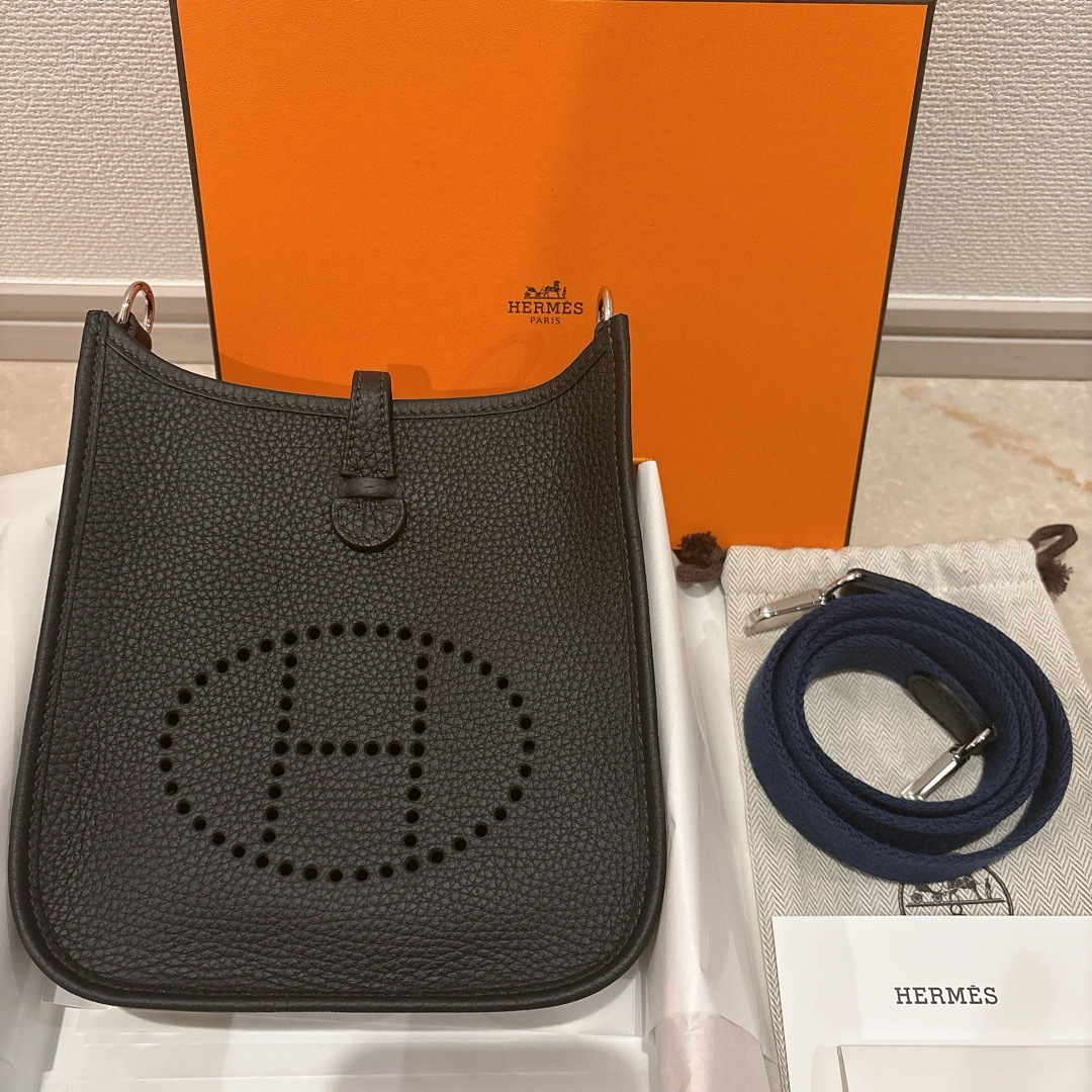 HERMES - 新品未使用 エルメス ミニエブリンtpm アマゾーヌ 黒 HERMES - 新品未使用 エルメス ミニエブリンtpm アマゾーヌ 黒