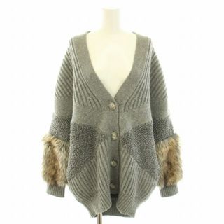 Stella McCartney(カーディガン)のフリマアイテム一覧 Stella McCartney(カーディガン)のフリマアイテム一覧