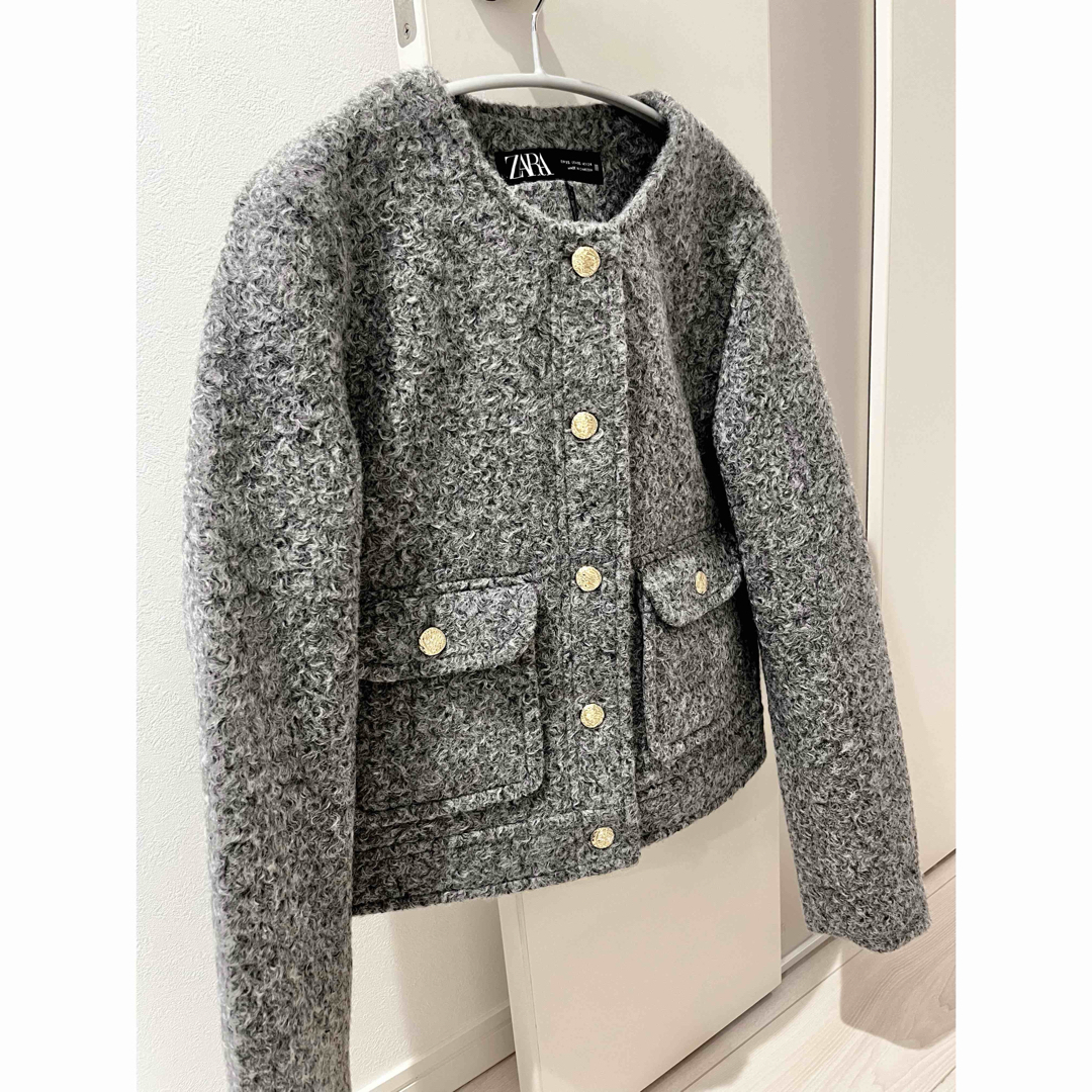 ZARA - 【新品タグ付き】ZARA ブークレショートジャケット XSの ZARA - 【新品タグ付き】ZARA ブークレショートジャケット XSの
