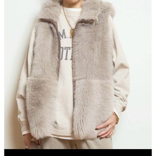 DEUXIEME CLASSE(毛皮/ファーコート)のフリマアイテム一覧 DEUXIEME CLASSE(毛皮/ファーコート)のフリマアイテム一覧