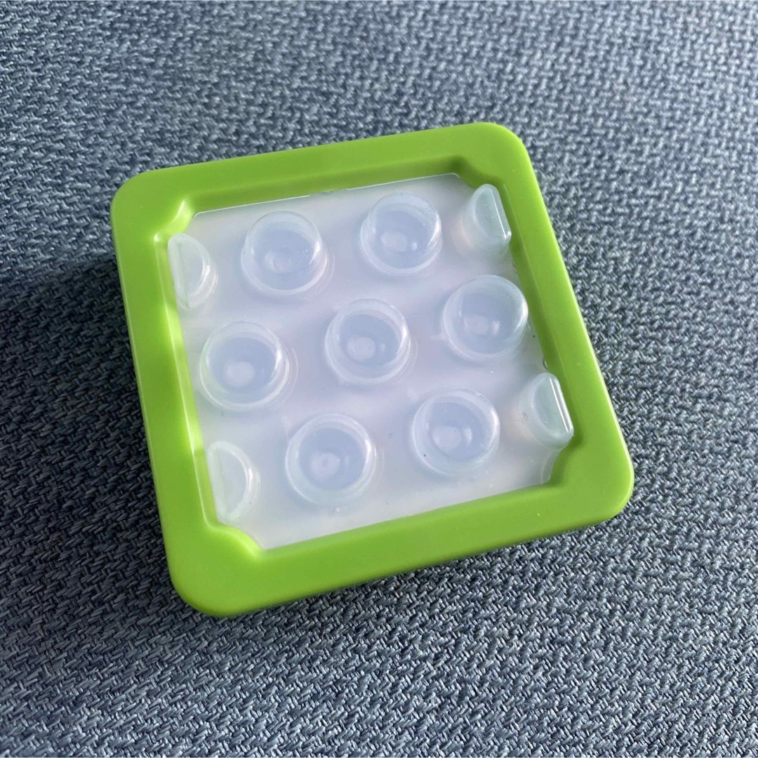 BANDAI ∞プチプチAIR 無限プチプチ ストレス発散 エンタメ/ホビーのエンタメ その他(その他)の商品写真
