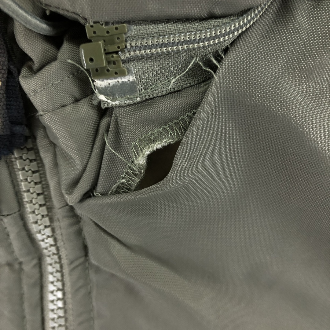 NIKE - 古着 00年代 ナイキ NIKE 中綿パーカー パファー NIKE - 古着 00年代 ナイキ NIKE 中綿パーカー パファー