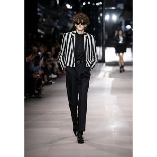 CELINE(テーラードジャケット)のフリマアイテム一覧 CELINE(テーラードジャケット)のフリマアイテム一覧