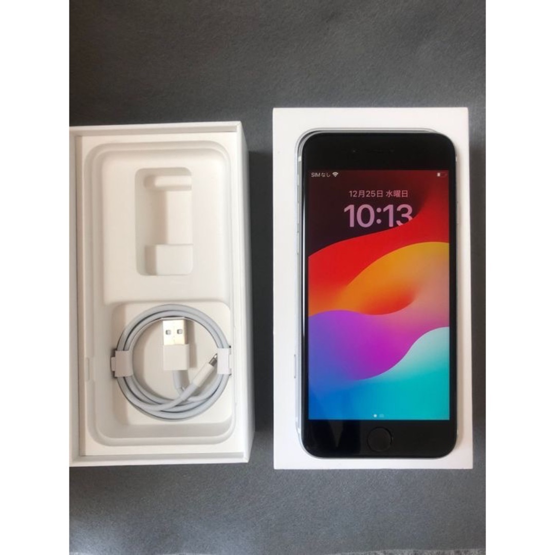 iPhone - 美品 国内版 SIMフリー iPhoneSE 第2世代 64GB ホワイト色