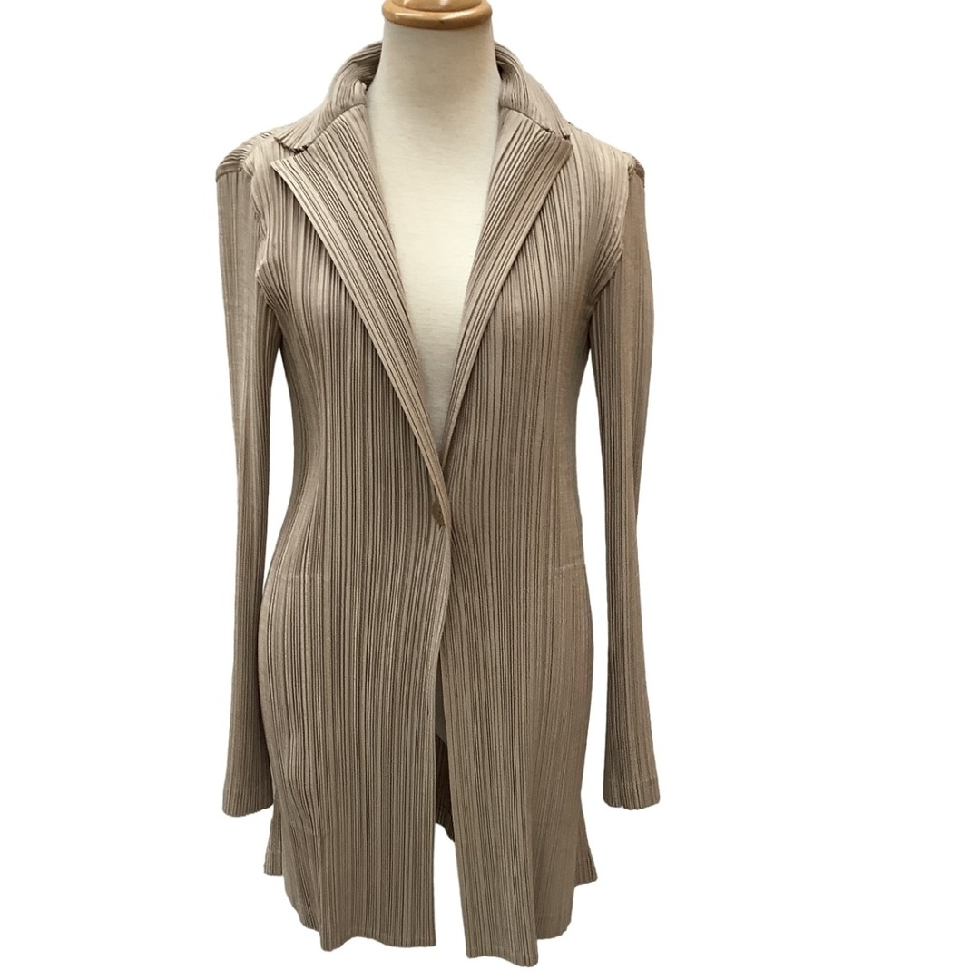 ♪♪ISSEY MIYAKE FETE イッセイミヤケ プリーツ ジャケット ♪♪ISSEY MIYAKE FETE イッセイミヤケ プリーツ ジャケット