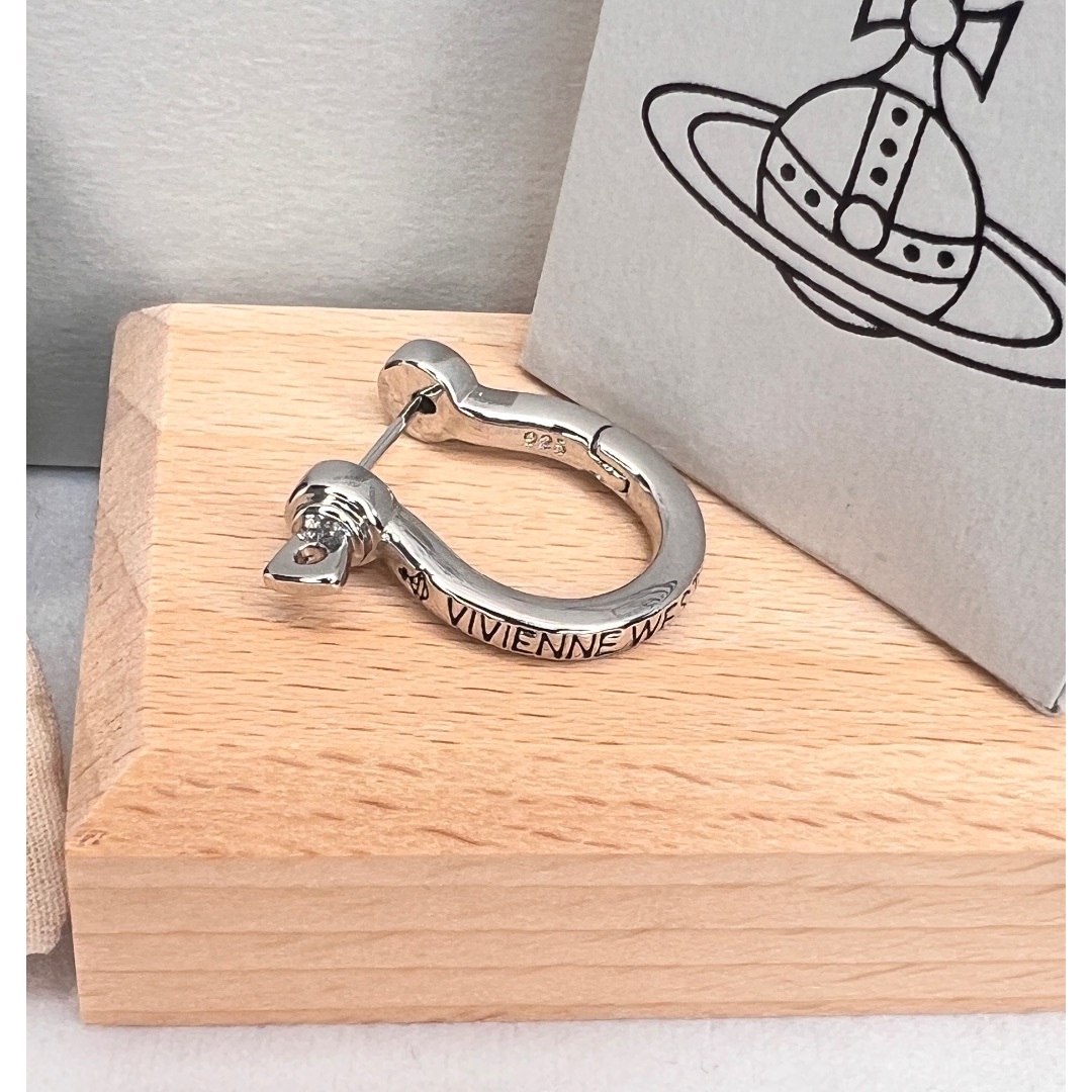 Vivienne Westwood - ヴィヴィアンウエストウッド フープ ピアス Vivienne Westwood - ヴィヴィアンウエストウッド フープ ピアス