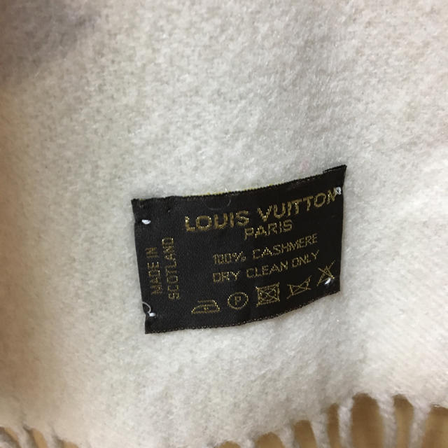 LOUIS VUITTON(ルイヴィトン)のルイヴィトン  マフラー 正規品 レディースのファッション小物(マフラー/ショール)の商品写真