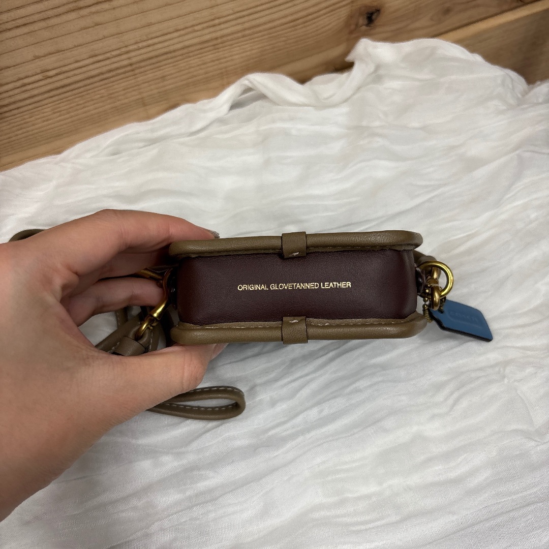 新年セール】OLD COACH コーチ ジオメトリック ミニバック 306 新年セール】OLD COACH コーチ ジオメトリック ミニバック 306
