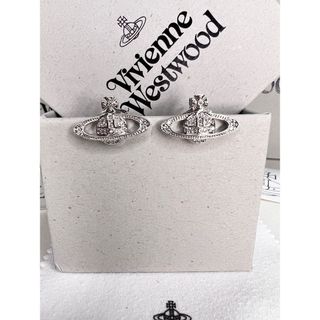 ヴィヴィアンウエストウッド(Vivienne Westwood)のヴィヴィアンウエストウッド  バスレリーフ定番ピアス(ピアス)