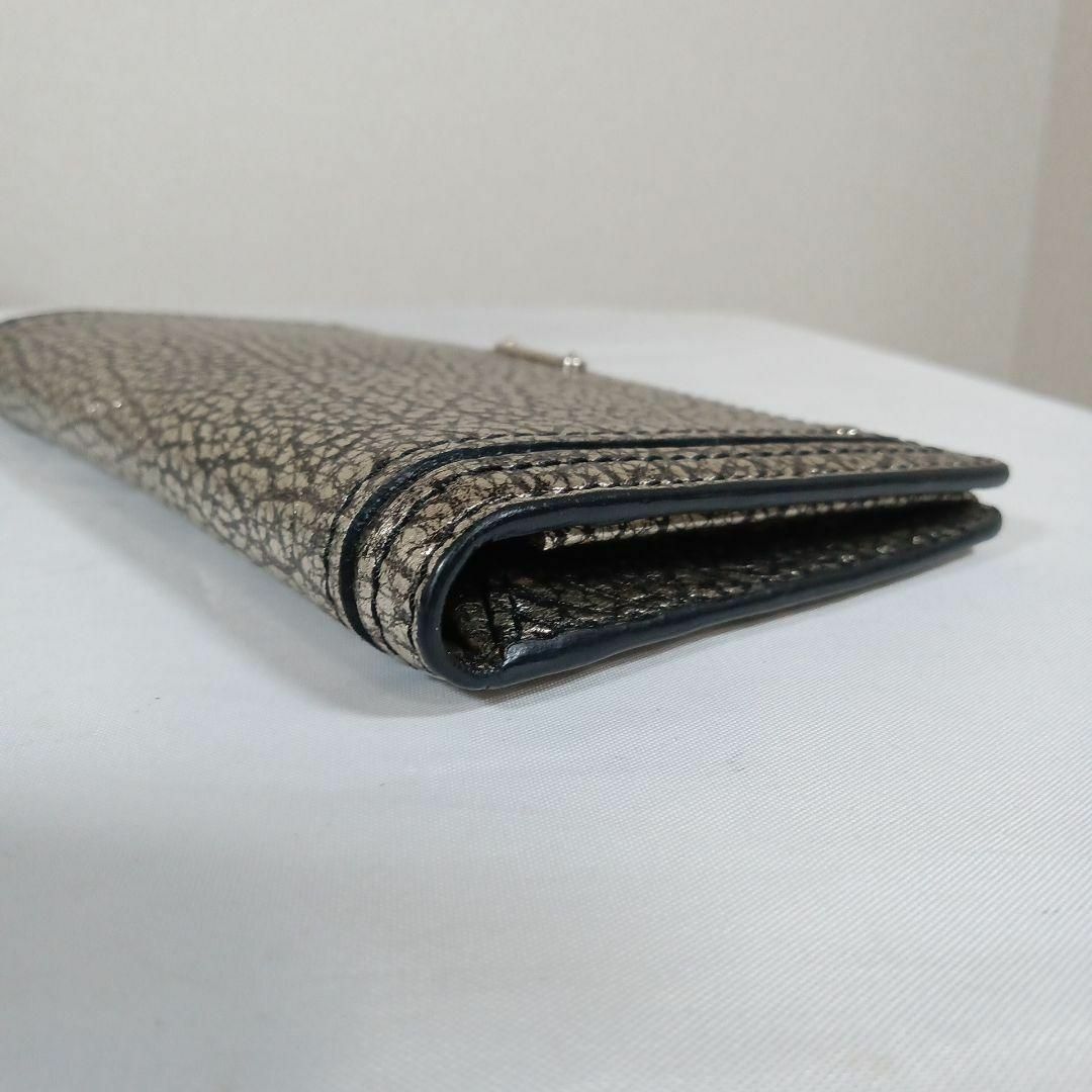 84超美品 セリーヌ 長財布 2つ折り シルバー レザー 収納多 ロゴ 84超美品 セリーヌ 長財布 2つ折り シルバー レザー 収納多 ロゴ