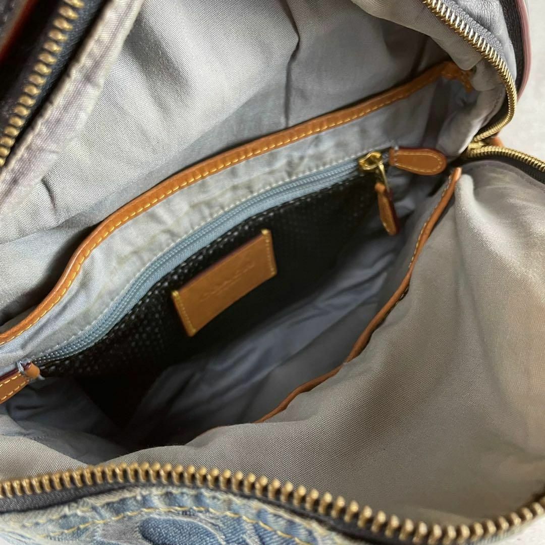 COACH - コーチ チャーター シグネチャー デニム バックパック COACH - コーチ チャーター シグネチャー デニム バックパック