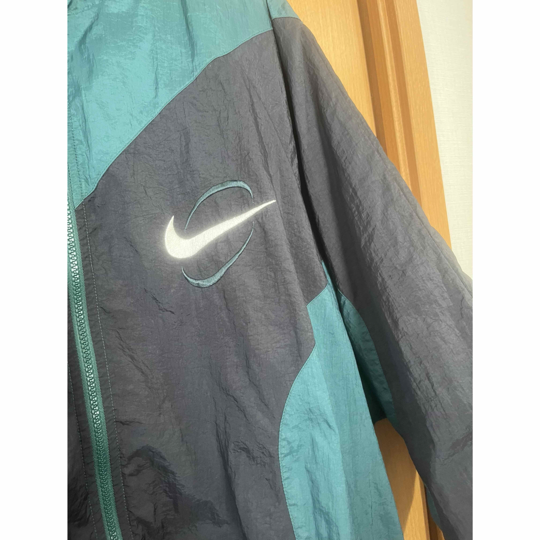 NIKE - NIKE ナイキナインティーズ ナイロンジャケット90's古着 NIKE - NIKE ナイキナインティーズ ナイロンジャケット90's古着