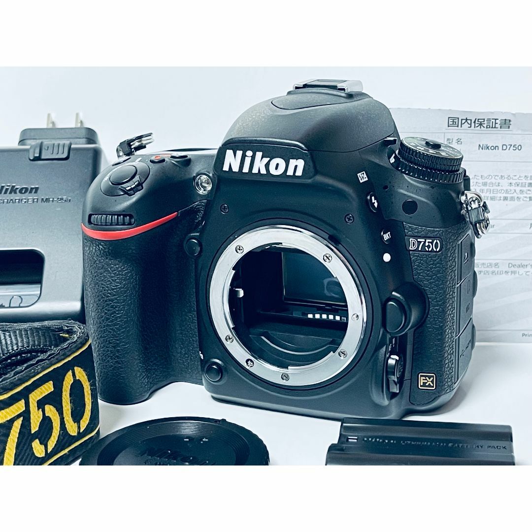 ⭐️ショット数4054枚⭐️Nikon D750 ボディ☆極上☆ □保証書□付き ⭐️ショット数4054枚⭐️Nikon D750 ボディ☆極上☆ □保証書□付き