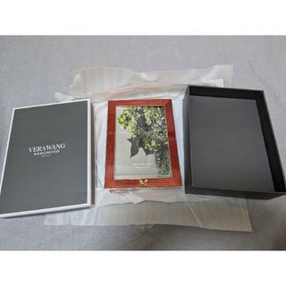 WEDGWOOD(フォトフレーム)のフリマアイテム一覧 WEDGWOOD(フォトフレーム)のフリマアイテム一覧