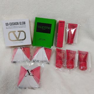 VALENTINO(キット/セット)のフリマアイテム一覧 VALENTINO(キット/セット)のフリマアイテム一覧