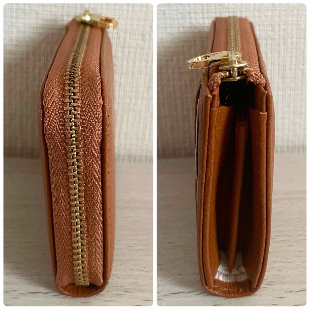 新品未使用品】TSUMORI CHISATO CARRY小銭入れカード収納付き 新品未使用品】TSUMORI CHISATO CARRY小銭入れカード収納付き