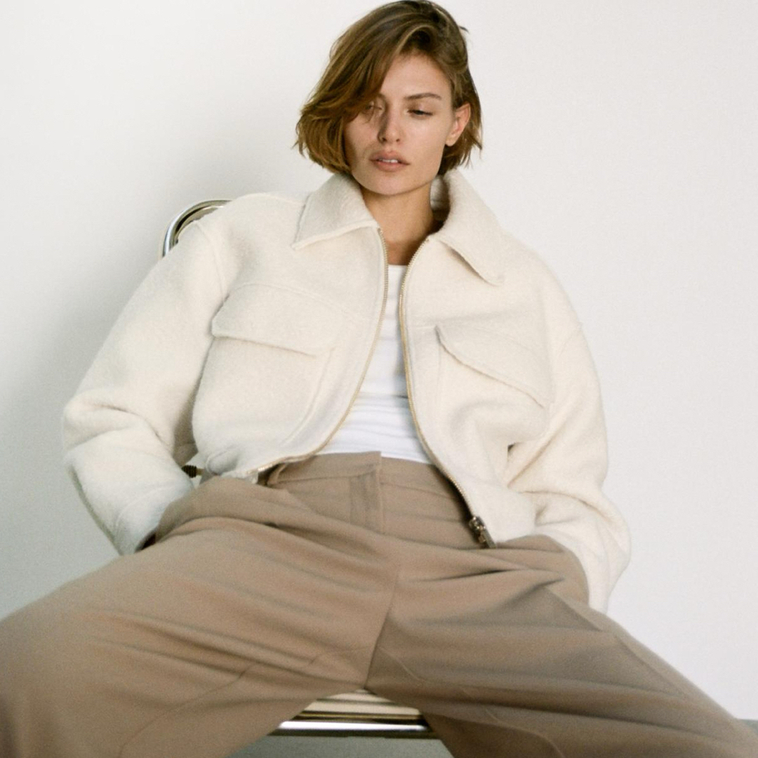 ZARA - ブークレショートジャケットの通販 by shop613|ザラなら ZARA - ブークレショートジャケットの通販 by shop613|ザラなら