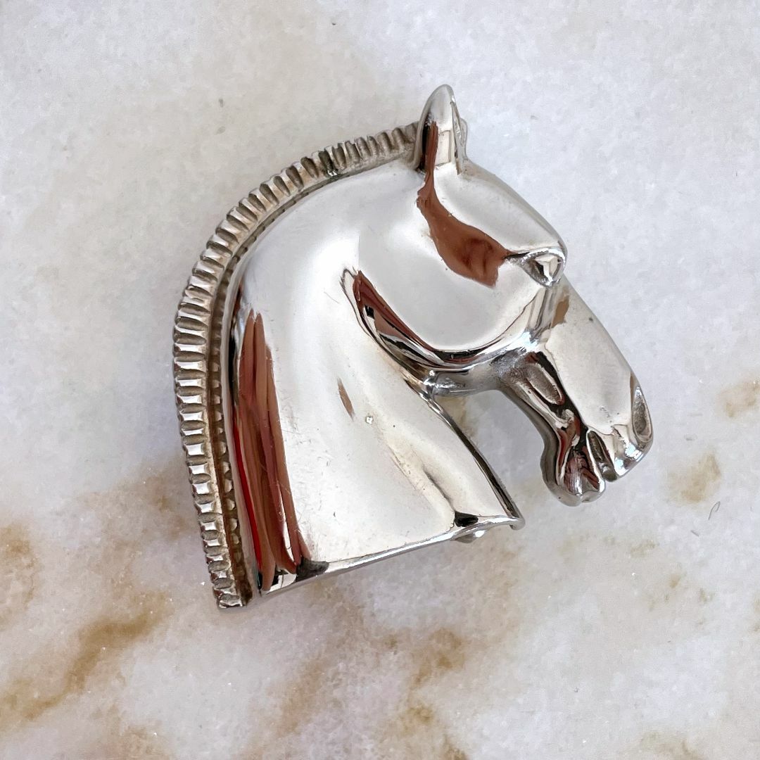 激レア物☆HERMES エルメス ホースシュバル ブローチ シルバー 激レア物☆HERMES エルメス ホースシュバル ブローチ シルバー