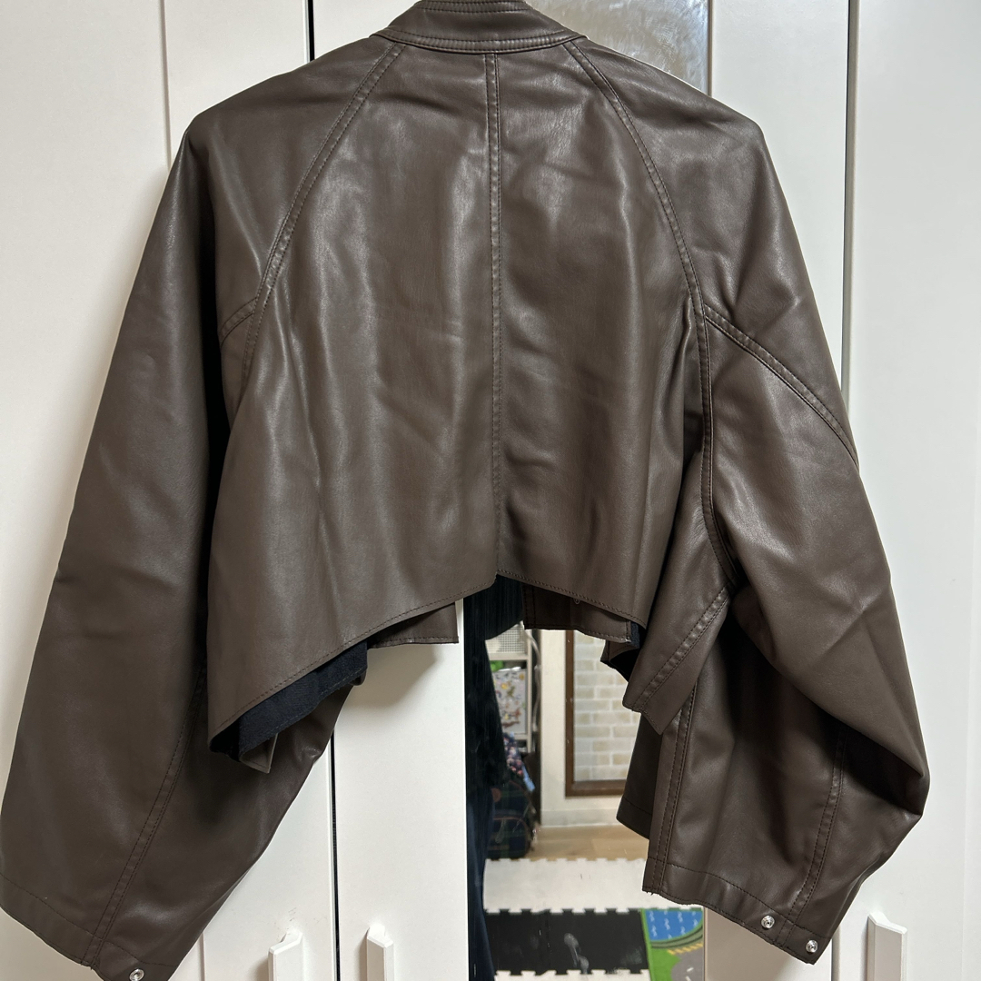 Ameri VINTAGE - AMERI ラウンドショートフェイクレザー Ameri VINTAGE - AMERI ラウンドショートフェイクレザー