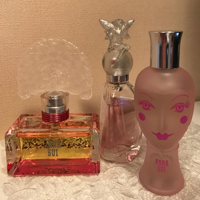 ANNA SUI(アナスイ)のANNA SUI香水まとめ売りフライトオブるちぇ様取り置き コスメ/美容の香水(香水(女性用))の商品写真