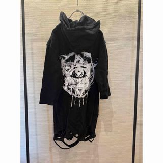 CIVARIZE(パーカー)のフリマアイテム一覧 CIVARIZE(パーカー)のフリマアイテム一覧