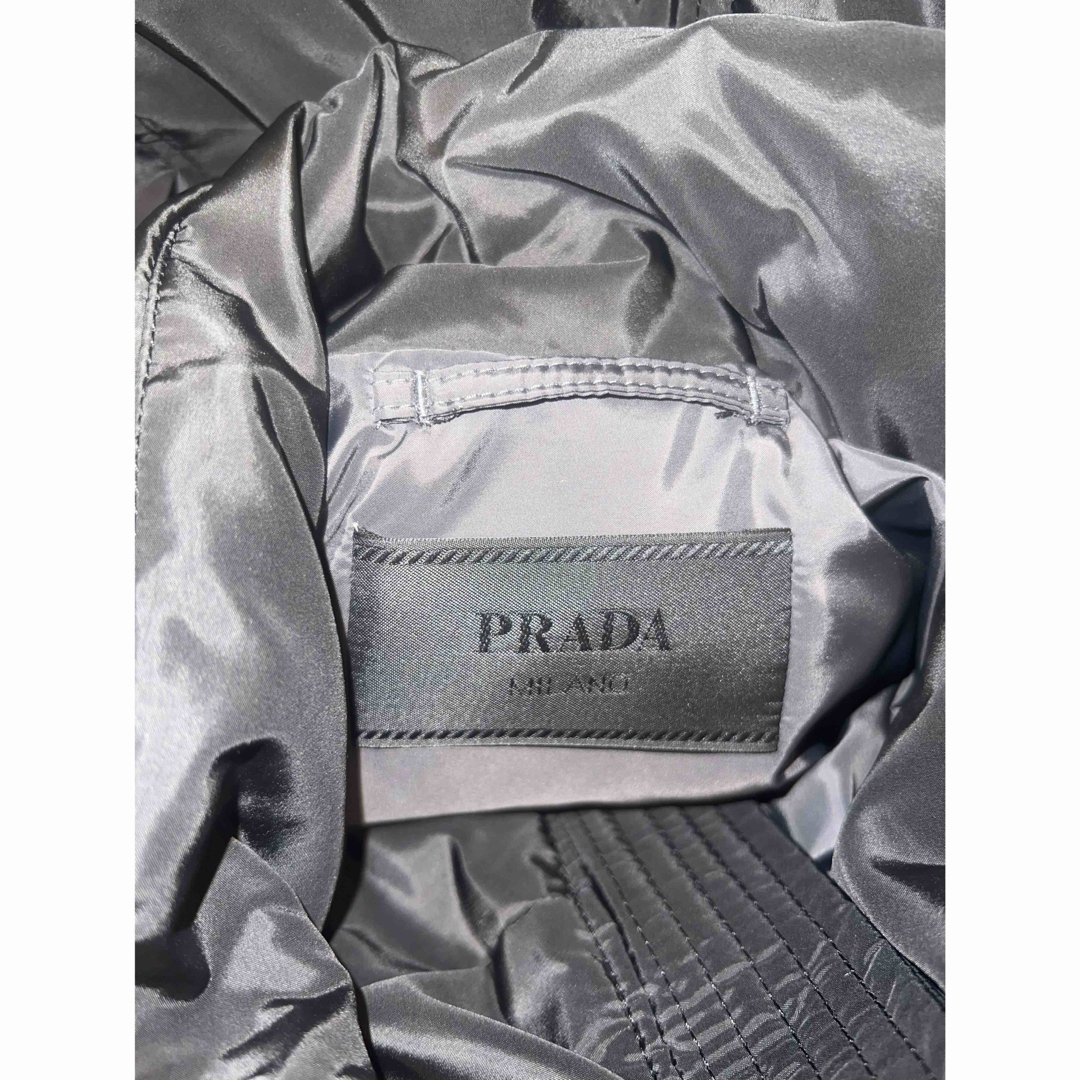 PRADA - 【新品タグ付き】超希少PRADA プラダ ダウンジャケット PRADA - 【新品タグ付き】超希少PRADA プラダ ダウンジャケット