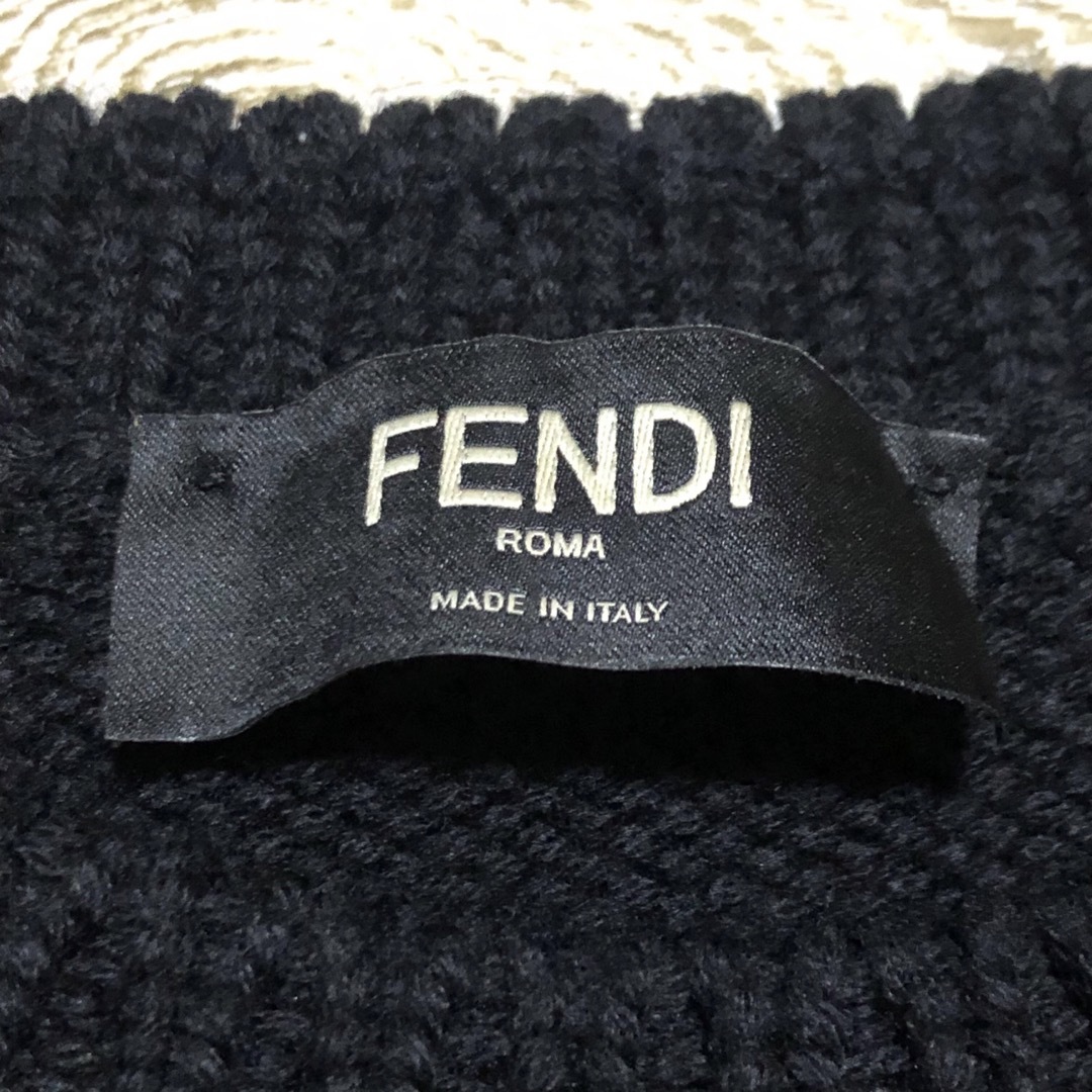 FENDI - 【井上尚弥着用】FENDI フェンディ ビックロゴ入り FENDI - 【井上尚弥着用】FENDI フェンディ ビックロゴ入り