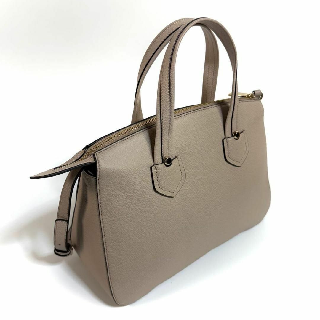 極美品】FURLA レザー 2WAY ハンドバッグ ベージュ 保存袋付き 極美品】FURLA レザー 2WAY ハンドバッグ ベージュ 保存袋付き
