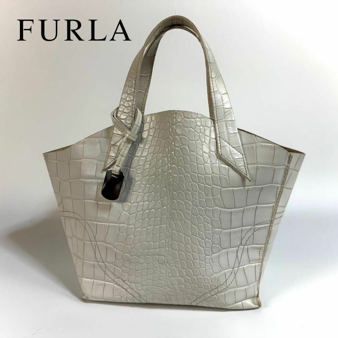 美品】FURLA レザー クロコ型押し ハンドバッグ ホワイト 希少品 美品】FURLA レザー クロコ型押し ハンドバッグ ホワイト 希少品